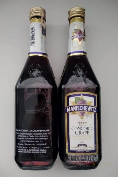 Vino Kosher Manischewitz Concord - Judaica Breslov Colombia
