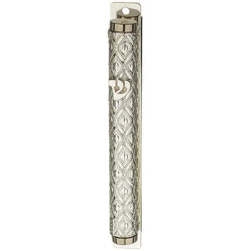 Caja de Mezuzá de Filigrana Plateada con Respaldo – 12 cm - Judaica Breslov Colombia