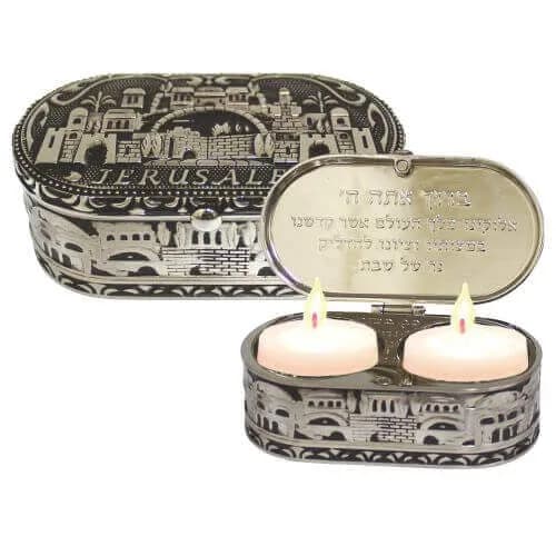 Candelabros de Viaje en Estuche Ovalado “Jerusalén” Niquelado - Comprar en Barranquilla