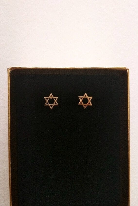 Aretes Maguen David Pequeños en Acero Inoxidable Dorado