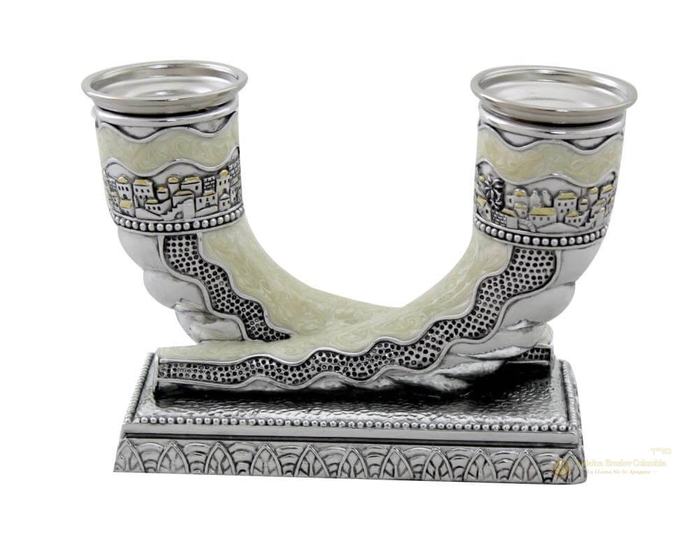 Candelabro Estilo Shofar - Candelabro Estilo Shofar - Imagen principal del producto