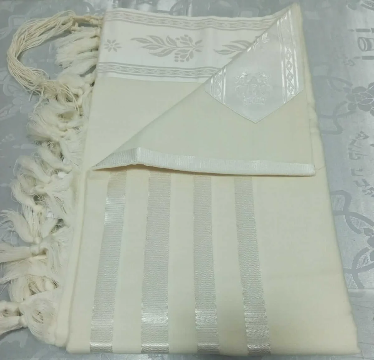 Talit Gadol de Lana Blanco Talla 70 - Talit Gadol de Lana Blanco Talla 70 - Judaica Breslov Colombia