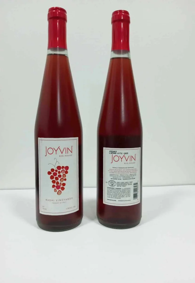 Vino Tinto Dulce Joyvin Kosher LePésaj – 750 ml - Vino Tinto Dulce Joyvin Kosher LePésaj – 750 ml - Judaica Breslov Colombia